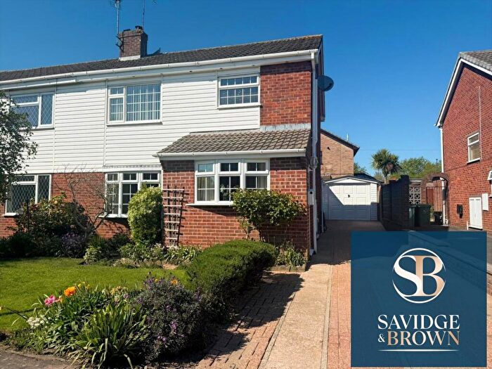 3 Bedroom Semi-Detached House For Sale In Laburnum Crescent, Swanwick, DE55