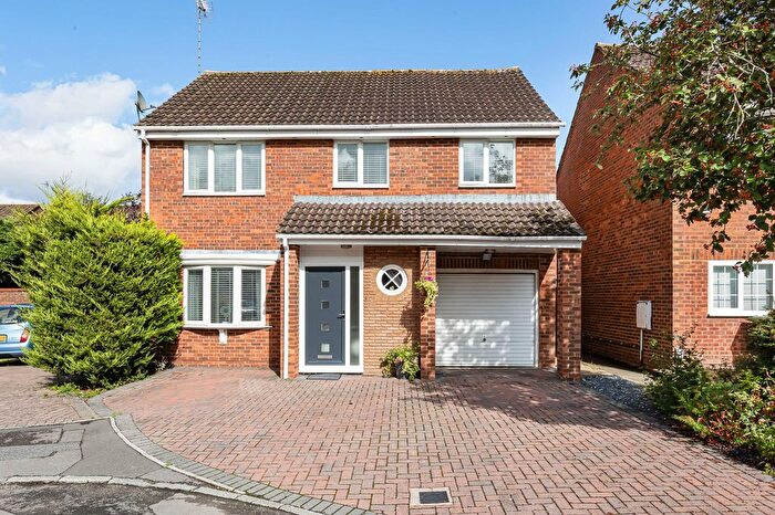 4 Bedroom Detached House For Sale In Stancombe Park, Westlea, SN5