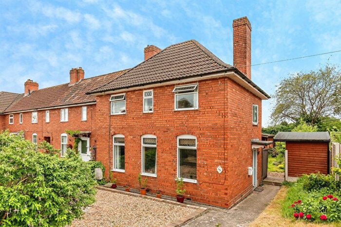 3 Bedroom End Of Terrace House For Sale In Shirehampton Road, Bristol, BS9