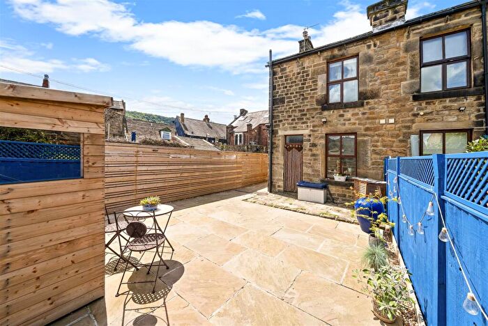 2 Bedroom End Of Terrace House For Sale In Crossgate, Otley, LS21