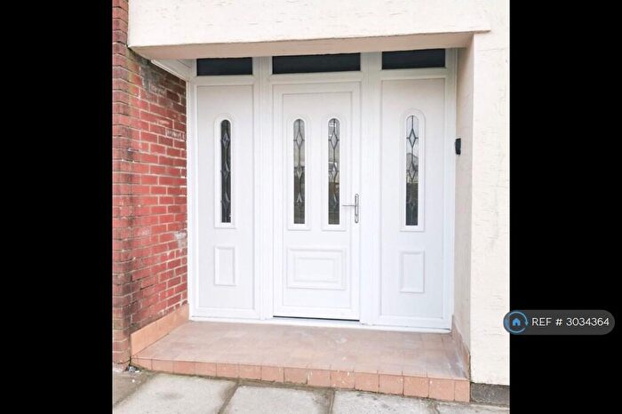 2 Bedroom Flat To Rent In Heol Brynhyfryd, Pontypridd, CF38
