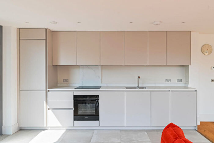 1 Bedroom Flat To Rent In Highbury, London, N5