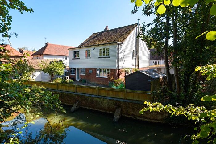 4 Bedroom Detached House For Sale In The Street, Smarden, TN27