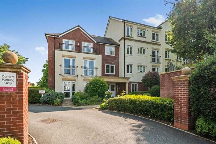 1 Bedroom Retirement Property For Sale In Holyshute Lodge, Honiton, Devon, EX14