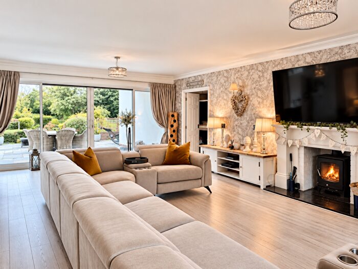 6 Bedroom Detached House For Sale In Chester High Road, Neston, Cheshire, CH64