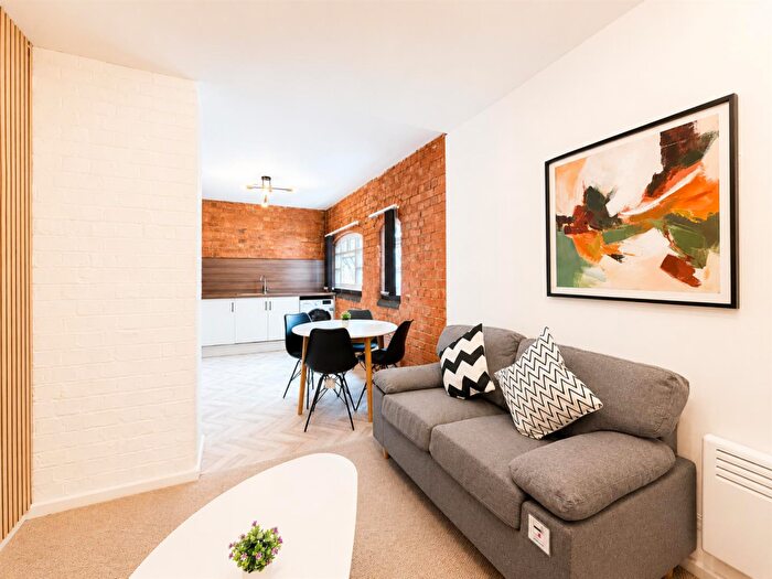2 Bedroom Apartment To Rent In Luxury Student Apartment - York Street, Leicester, LE1
