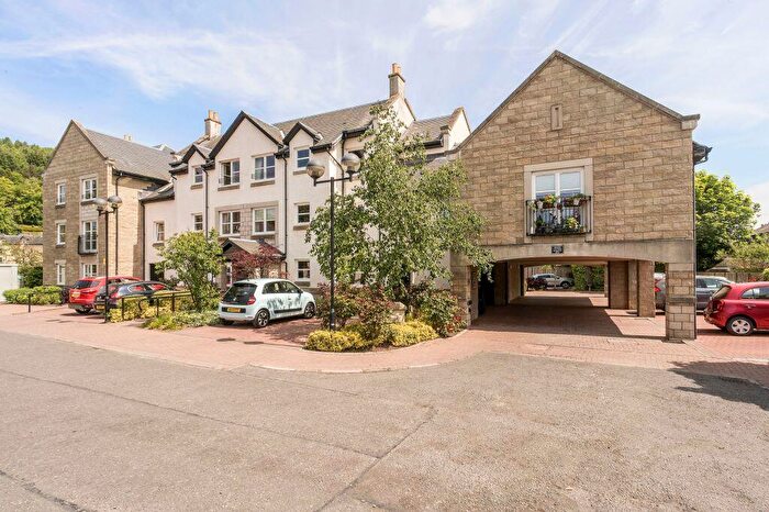 2 Bedroom Flat For Sale In Venlaw View, Peebles, Innerleithen Road, EH45