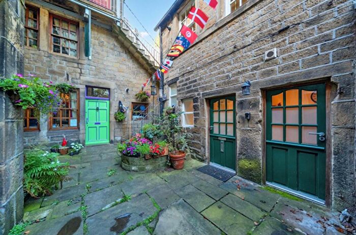 1 Bedroom Detached House For Sale In The Wellhouse, Machpelah Yard, Hebden Bridge, HX7