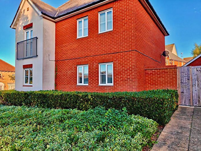 2 Bedroom Flat To Rent In Conqueror Drive, , Gillingham, Kent, ME7