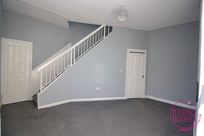 2 Bedroom Maisonette To Rent In Dacre Street, South Shields, NE33