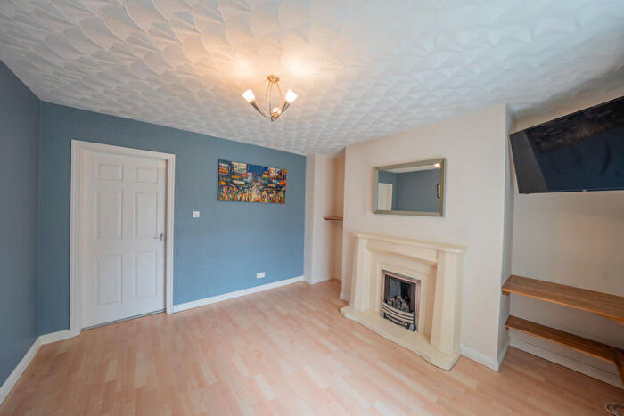 2 Bedroom Semi-Detached House For Sale In Taylor Gardens, Pelaw, Felling, Gateshead, NE10