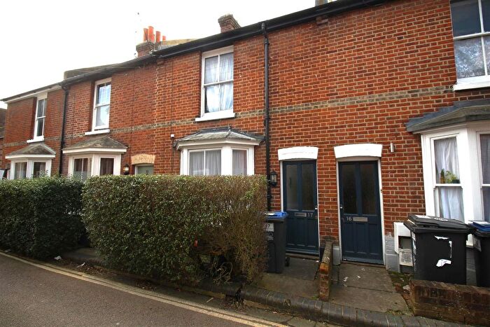 4 Bedroom Terraced House To Rent In St. Johns Lane, Canterbury, CT1
