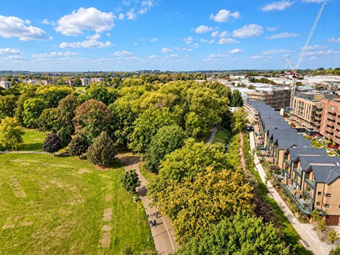 2 Bedroom Flat For Sale In Rd Floor Apartment, Riverside Park, TN23
