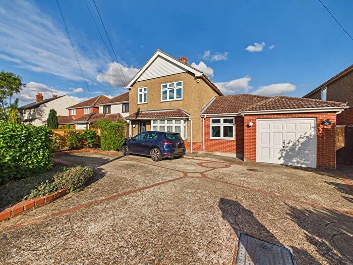 3 Bedroom Detached House For Sale In Mersea Road, Colchester, Essex, CO2
