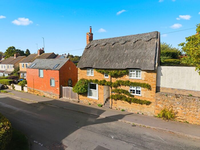 5 Bedroom Detached House For Sale In Hillside Kettering Road, Walgrave, Northampton, NN6
