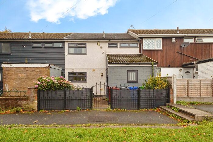 3 Bedroom Terraced House For Sale In Blandford Drive, Manchester, M40