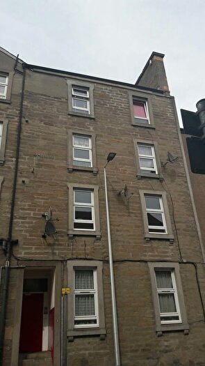 1 Bedroom Flat To Rent In Graham Place, Dundee, DD4