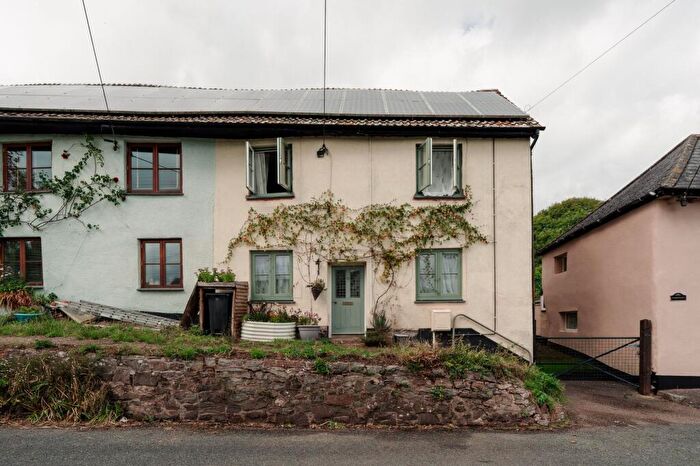 2 Bedroom Semi-Detached House For Sale In West End Road, Bradninch, EX5
