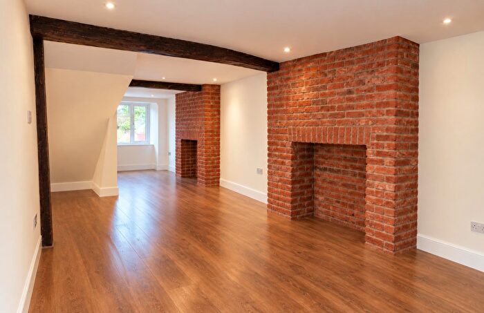 2 Bedroom Terraced House To Rent In Raleigh Cottages, Barnstaple, EX31