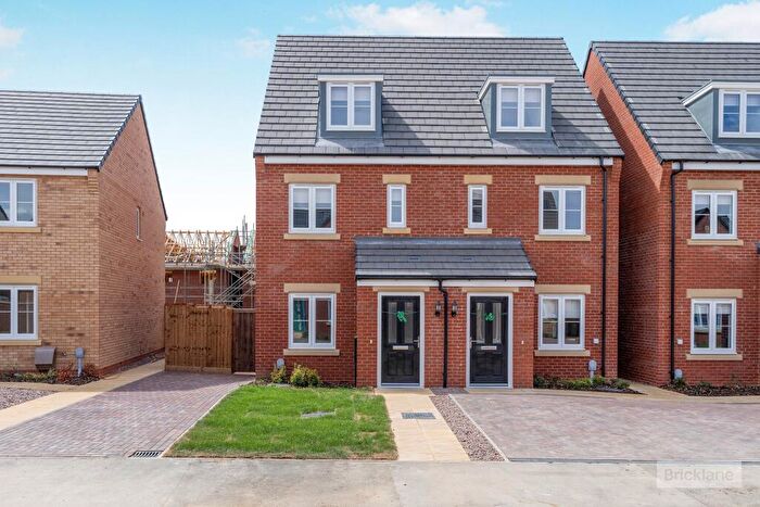 3 Bedroom House To Rent In Vermuyden Way, Chatteris, PE15