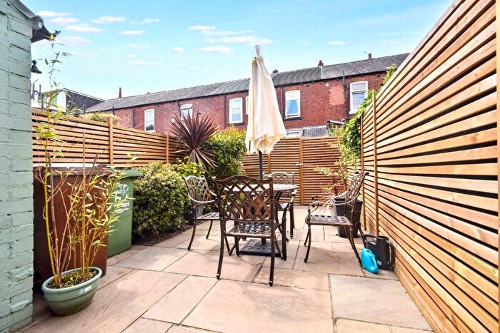 3 Bedroom Terraced House For Sale In Whitehall Street, Wakefield, West Yorkshire, WF2