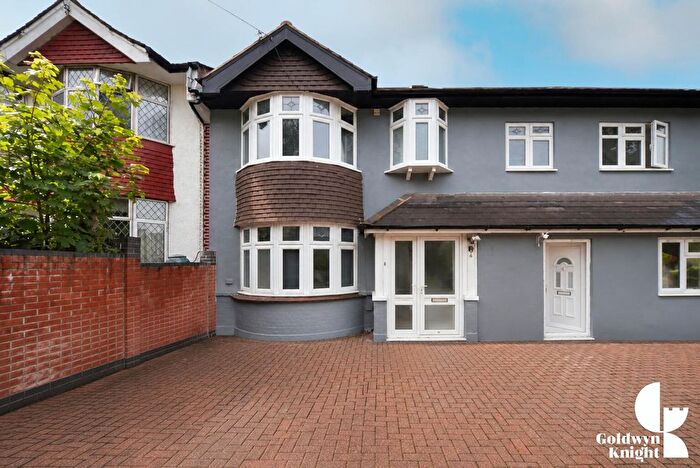 3 Bedroom Terraced House To Rent In Ringmore Rise, London, SE23