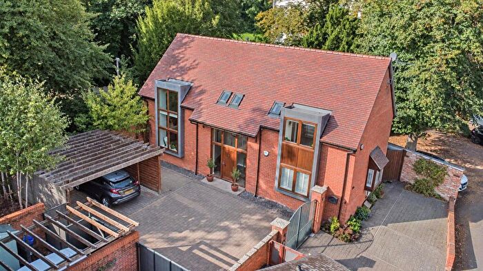 4 Bedroom Detached House For Sale In Bridge Street, Hitchin, SG5