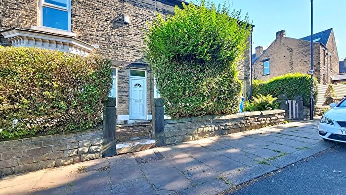 4 Bedroom Terraced House To Rent In Slinn Street, Sheffield, S10