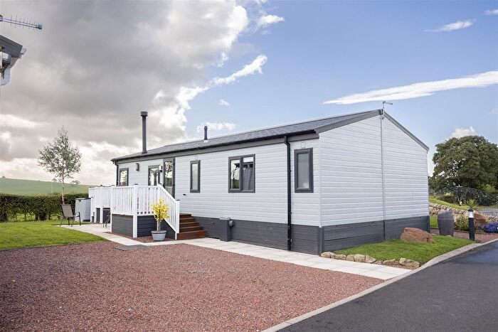 2 Bedroom Mobile/park Home For Sale In Hesket Caravan Park, High Hesket, CA4