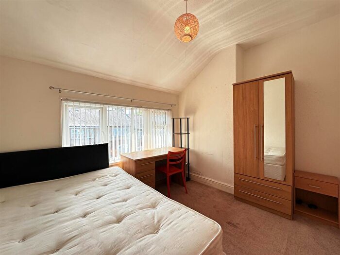 2 Bedroom House To Rent In Treflan, Bangor, LL57