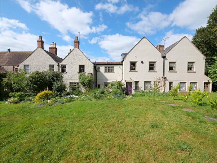 4 Bedroom House For Sale In Chamberlain Street, Wells, BA5