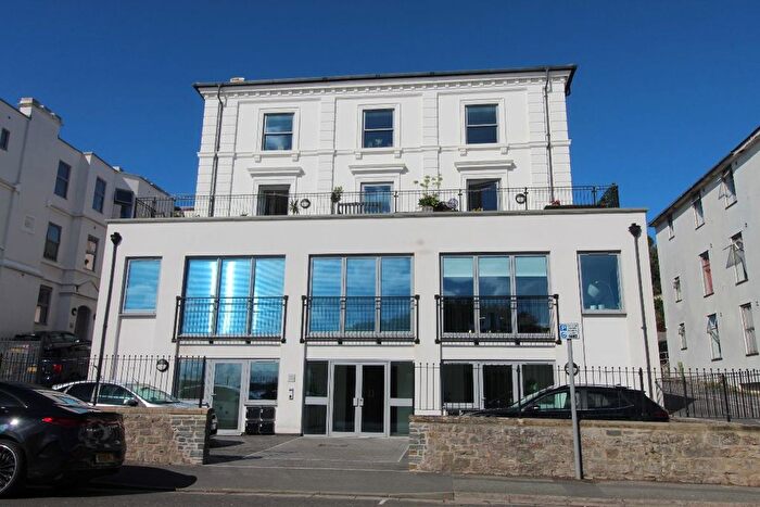 2 Bedroom Flat To Rent In Birnbeck Road, Weston-Super-Mare, BS23