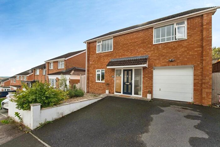 4 Bedroom Detached House For Sale In Peterborough Road, Exeter, EX4