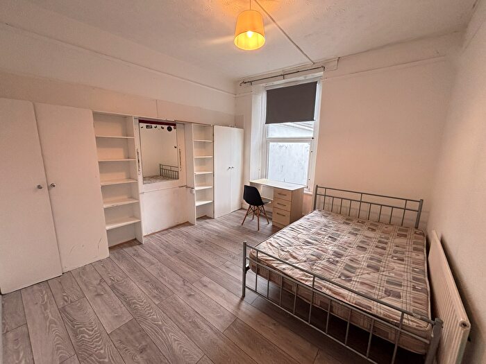 7 Bedroom Terraced House To Rent In Finsbury Terrace, Brynmill, Swansea, West Glamorgan, SA2