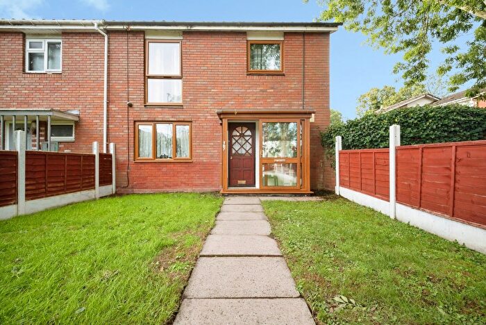 3 Bedroom Semi-Detached House For Sale In Langley Road, Wolverhampton, West Midlands, WV4