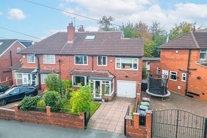 5 Bedroom Semi-Detached House For Sale In Moor Allerton Avenue, Moortown, Leeds, LS17