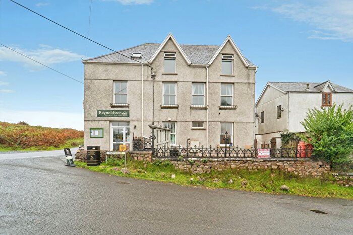 1 Bedroom Flat For Sale In Reynoldston, Swansea, SA3