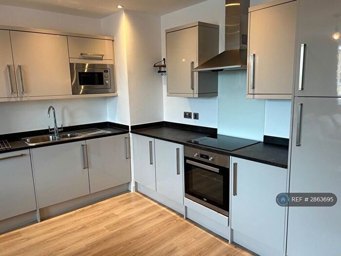 1 Bedroom Flat To Rent In The Post House, Gloucester, GL4
