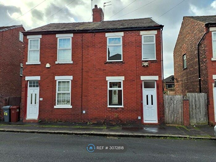 2 Bedroom Semi-Detached House To Rent In Dresden St, Manchester, M40