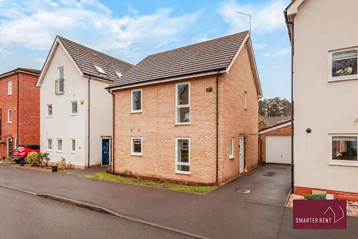 4 Bedroom Detached House To Rent In Lysander Drive, Bracknell, RG12