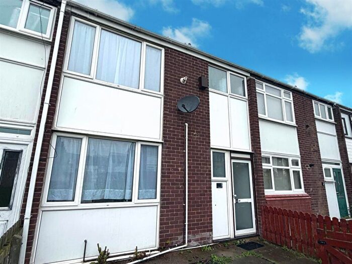 3 Bedroom Terraced House To Rent In Everleigh Close, Prenton, CH43