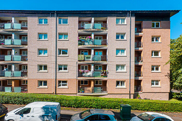 1 Bedroom Apartment To Rent In Princes Place, Dowanhill, Glasgow, G12