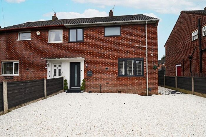 3 Bedroom Semi-Detached House For Sale In Balmoral Road, Swinton, M27