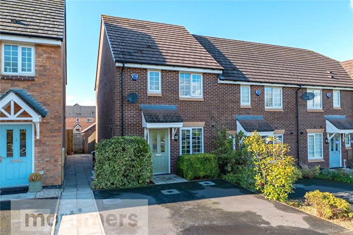 3 Bedroom End Of Terrace House For Sale In Centurion Way, Clitheroe, Lancashire, BB7