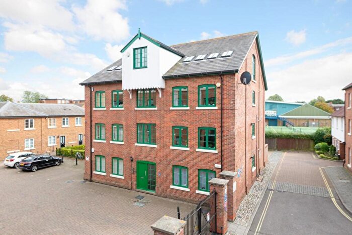 2 Bedroom Apartment To Rent In Holters Mill, Canterbury, CT2