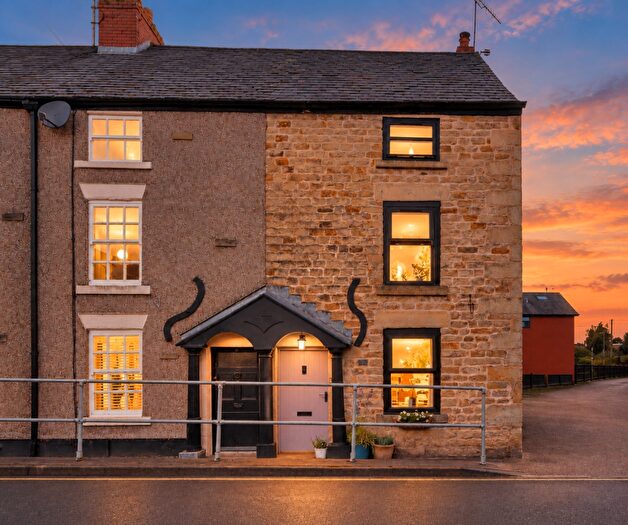 3 Bedroom End Of Terrace House For Sale In Church Street, Garstang | Bedroom Cottage | Central Location | Exquisitely Presented | Sqft Accommodation, PR3