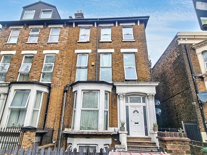 8 Bedroom Block Of Apartments For Sale In Romford Road, Forest Gate, London, E7