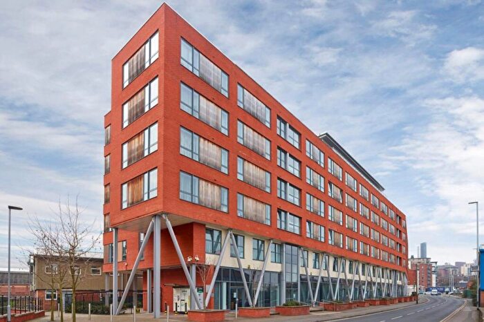 2 Bedroom Flat For Sale In : House, Leeds, LS7