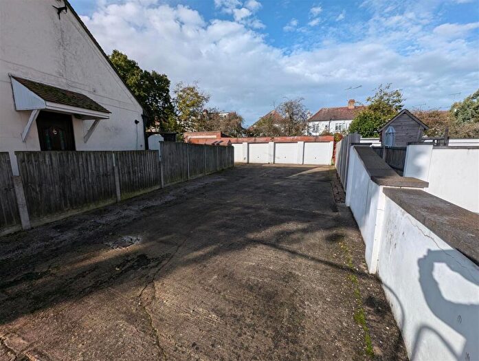 Garage / Parking To Rent In Garage, Rear Of Flemming Crescent, Leigh On Sea, SS9