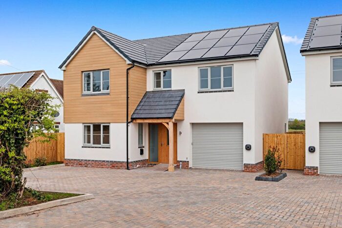 4 Bedroom Detached House For Sale In Oakmere, Evesham Road, Upper Moor, Pershore, Worcestershire., WR10